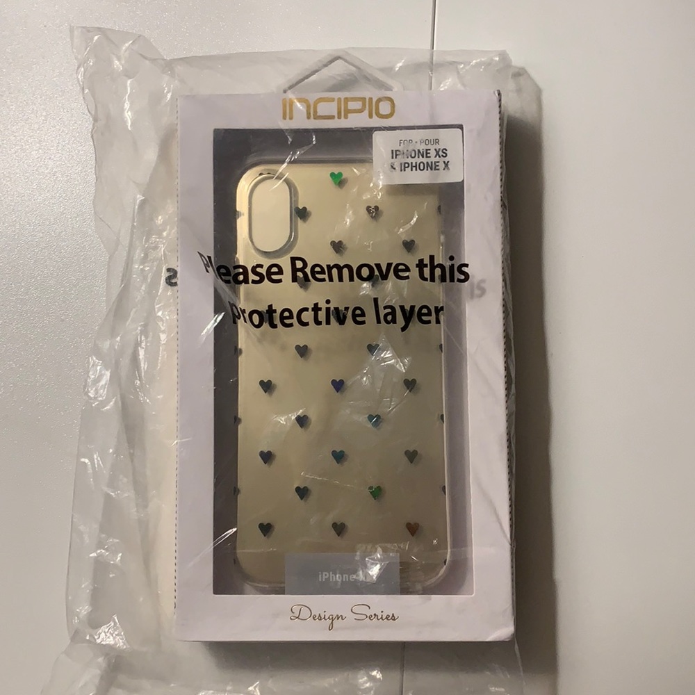 incipio Iphone X,XS phone case with hearts